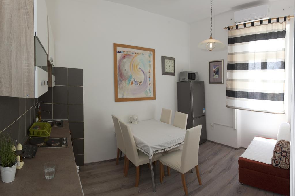 Apartment Kavado Spalato Esterno foto