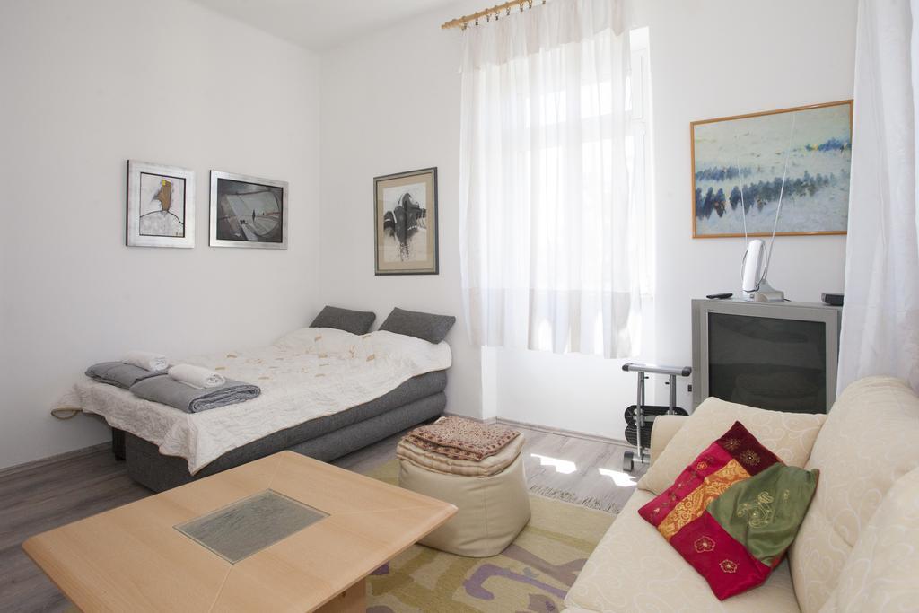 Apartment Kavado Spalato Esterno foto