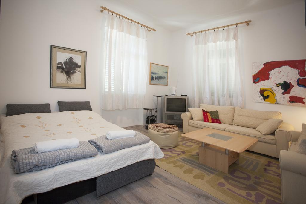 Apartment Kavado Spalato Esterno foto