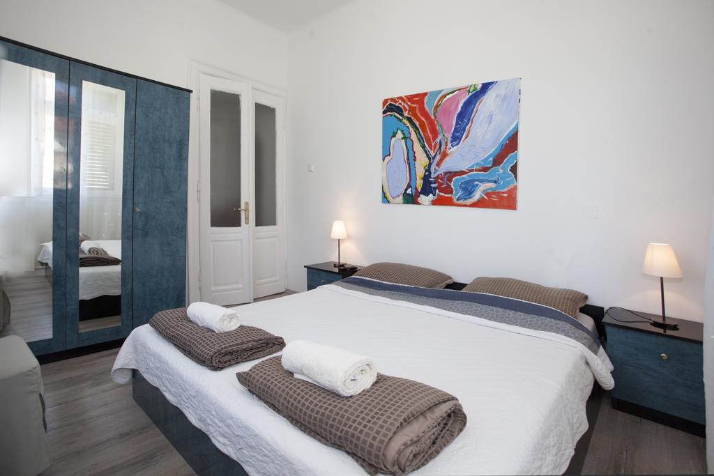 Apartment Kavado Spalato Esterno foto